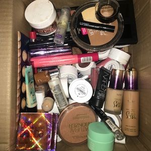 HUGE high end/drugstore makeup box + 23 colourpop